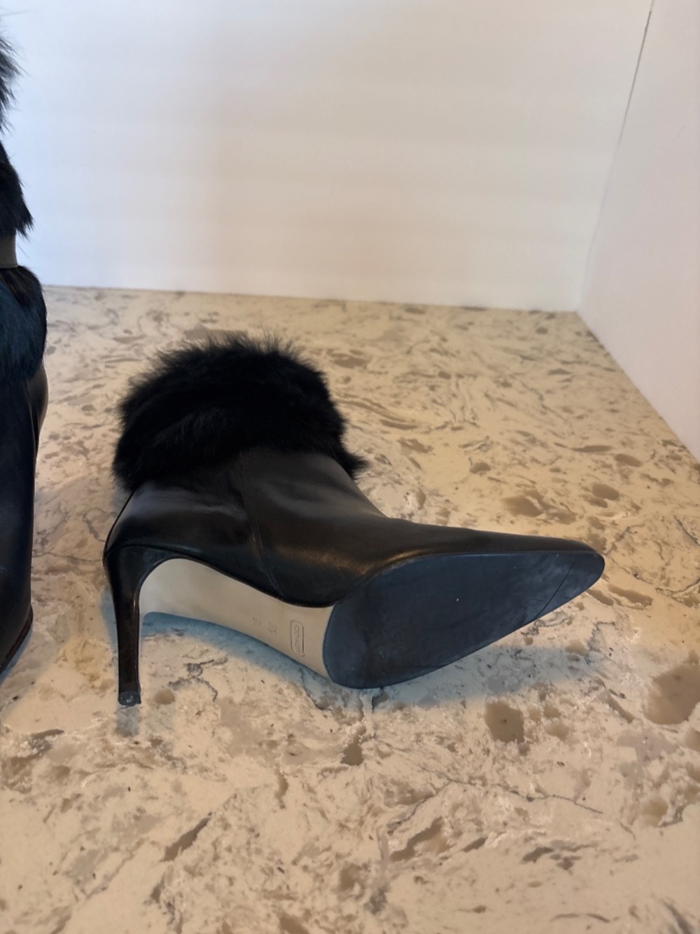EUC  Coach Marlow Black Leather High Heel Mid Calf Boots Rabbit Fur Trim 6.5 - Picture 6 of 6
